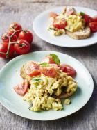 Green scrambled eggs on sourdough